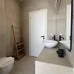 Villa Anemolia *