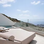 Anemolia Villa Cárpatos